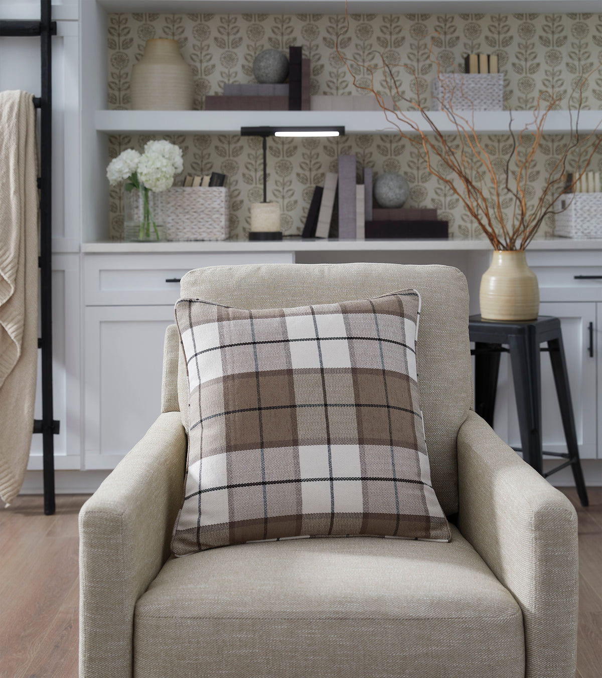 Godricton Pillow